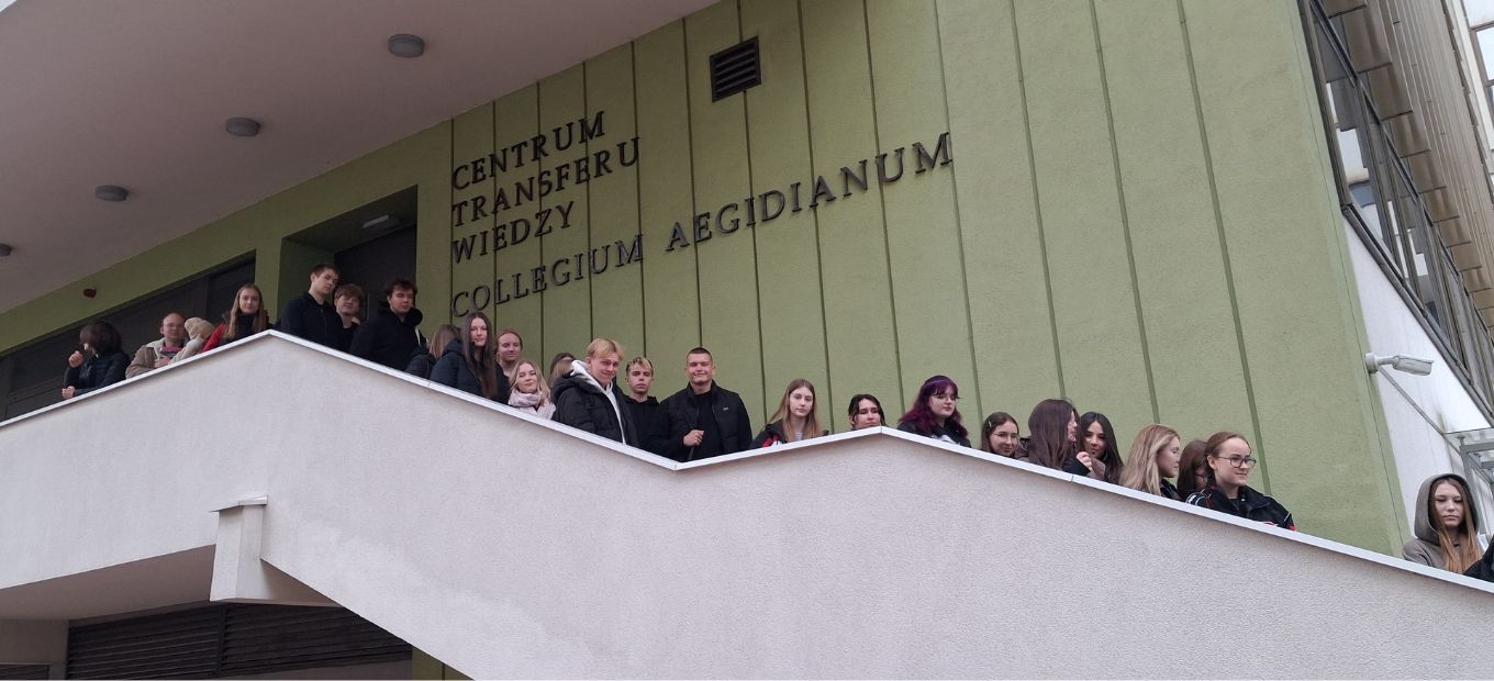 Uczniowie I LO na Salonie (Maturzystów)!