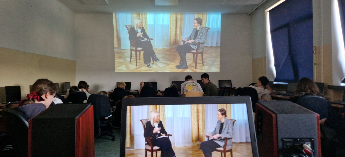 Prawo bliżej młodzieży – zdalna lekcja edukacji obywatelskiej w klasie IIA!