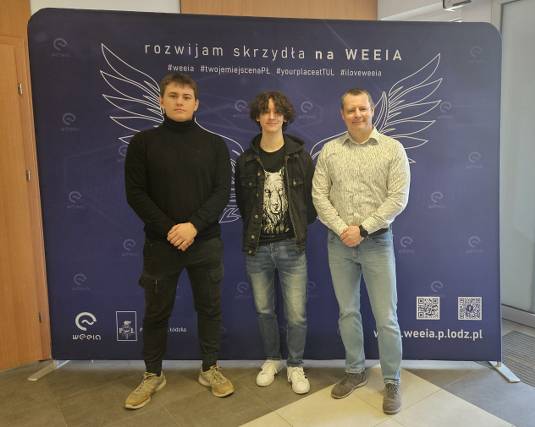Młodzi informatycy z „Jagiełły” rozwijali swoje skrzydła na Politechnice Łódzkiej