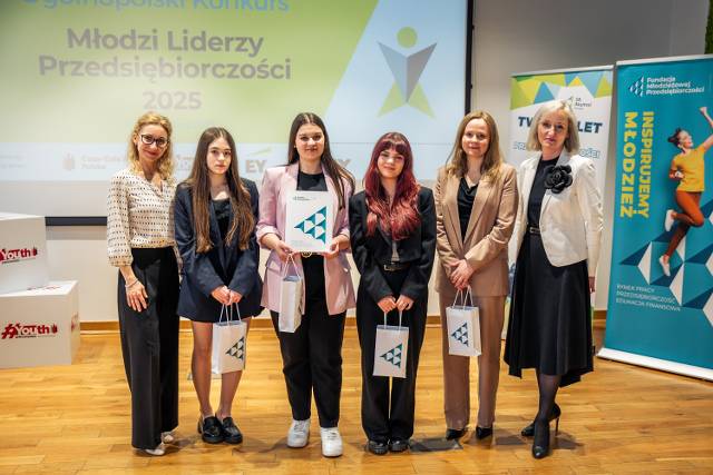 Finalistki Ogólnopolskiego Konkursu „Młodzi Liderzy Przedsiębiorczości”