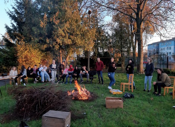 MIŁO I POŻYTECZNIE SPĘDZAMY CZAS
